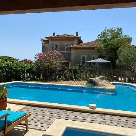 Les Pierrades En Camargue Villa Vauvert Eksteriør bilde