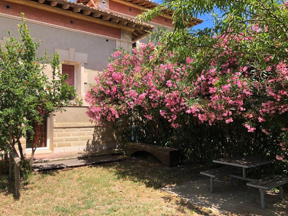 Les Pierrades En Camargue Villa Vauvert Eksteriør bilde